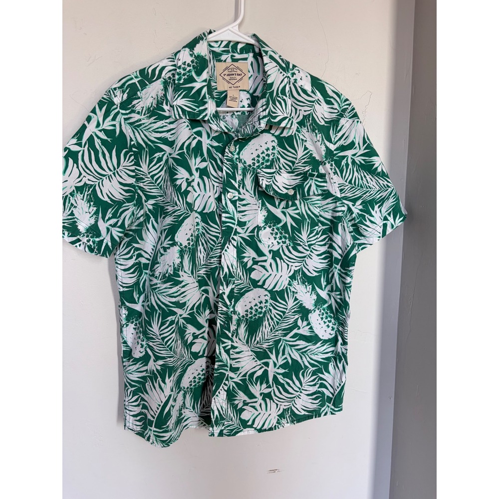 St Johns Bay Mens Large Green Tropical Pineapple No Tuck Short Sleeve Shirt